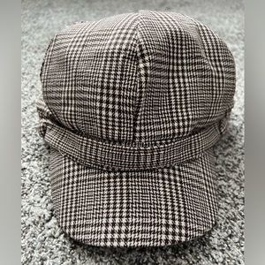 Rachel Parcell Cabbie Newsboy Cap
